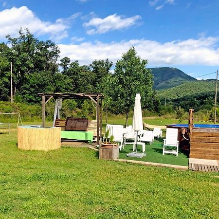 Casa Rural Can Miquel - En Pleno Bosque Y Cerca De La Playa - Increibles Rutas Btt 圣科洛马·德法尔 外观 照片