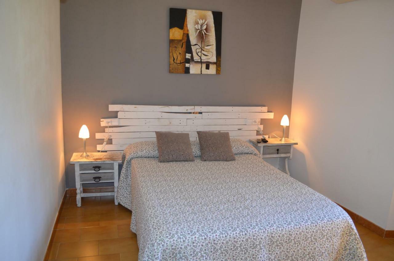 Casa Rural Can Miquel - En Pleno Bosque Y Cerca De La Playa - Increibles Rutas Btt 圣科洛马·德法尔 外观 照片