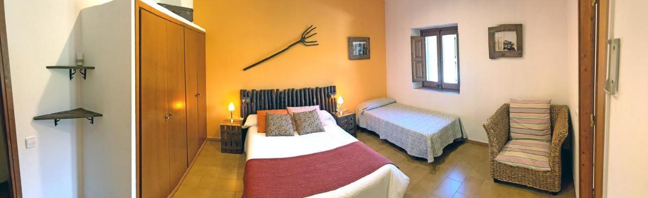 Casa Rural Can Miquel - En Pleno Bosque Y Cerca De La Playa - Increibles Rutas Btt 圣科洛马·德法尔 外观 照片